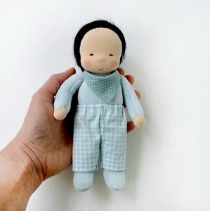 Waldorf pocket doll 7 inch (18 cm) tall. Natural organic Steiner doll - Picture 1 of 4
