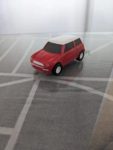 Slot Racing Car / Scalextric Style - Mini Cooper In Red And White - Picture 1 of 8