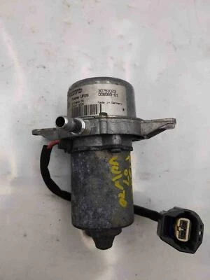 2006 2007 2008 2009 2010 2011 2012 年 2012 年沃尔沃 C70 第二次空气烟雾泵 — 第 1/4 张图片