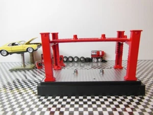 M2 Machines Castline / Auto Garage Red Rack / Diecast Maßstab 1:64 siehe Details - Bild 1 von 3