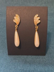 Vintage Faux Pearl/Rhinestone Tear Drop Dangle Pierced Earrings - Picture 1 of 4