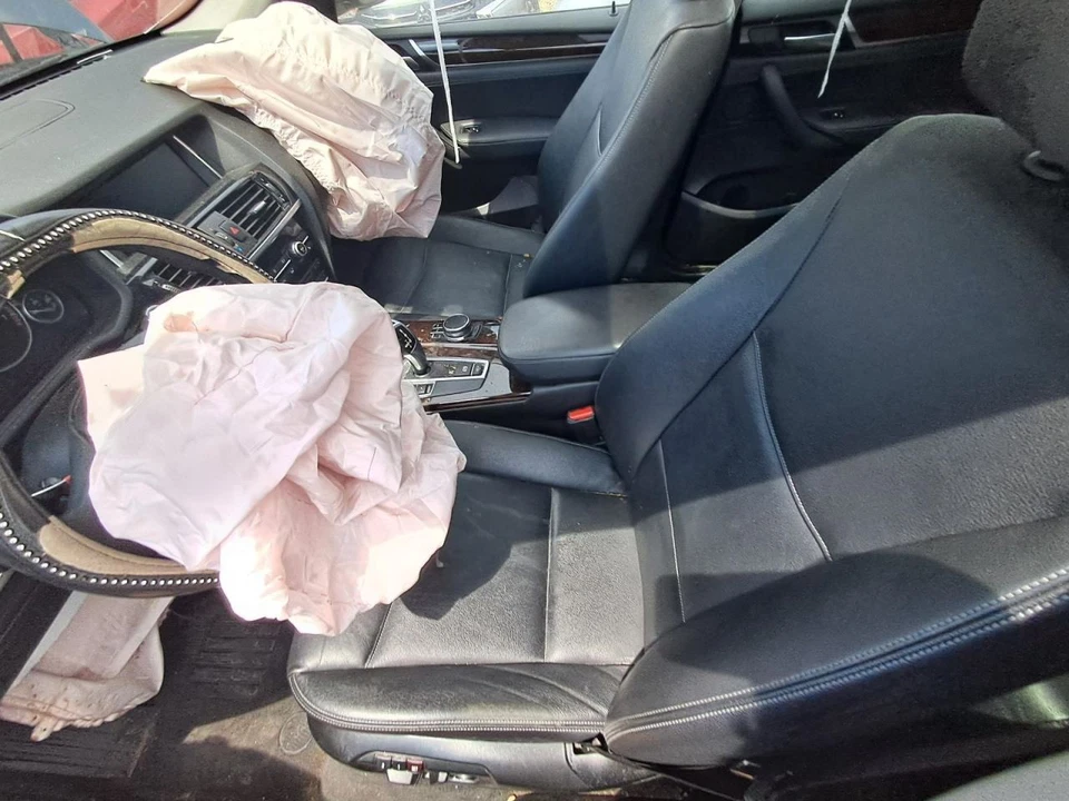 Seat Belt Front Bucket Driver Retractor Fits 11-17 BMW X3 2556977 Foto 1 de 4