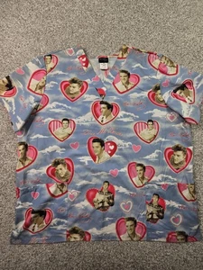 Elvis Presley Scrub Top Mens 2XL Blue V-Neck Heart Print Love Me Tender Nursing - Picture 1 of 15