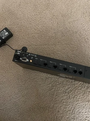 Router de acceso Gigabit Adtran 5660 Netvanta - 17005660F1 Foto 1 de 4