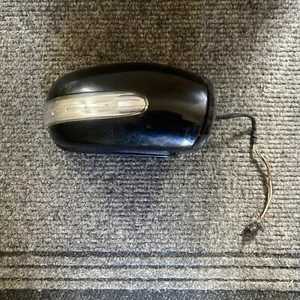 Mercedes Benz C-Class W203 C200 CDI exterior mirror right 413133418 - Picture 1 of 10