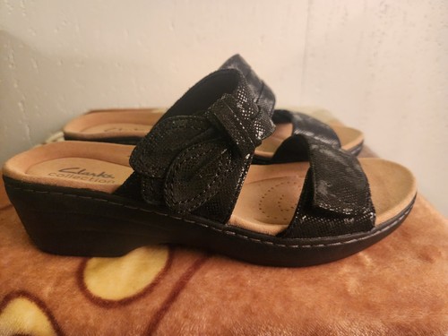 Clarks Collection Ultimate Comfort donna tg 9 nero slip on zeppa slide #32