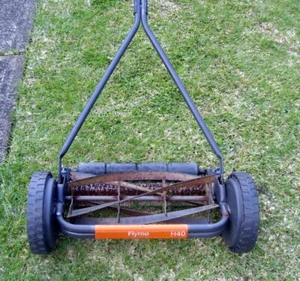 flymo h40 push lawn mower. - Picture 1 of 3
