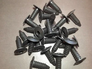 25 pcs Fits AMC truck firewall insulation pad retainer clips NORS 4001934 - Picture 1 of 9