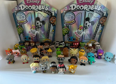 DISNEY DOORABLES SERIES 10. Pick The One You Want! Cover