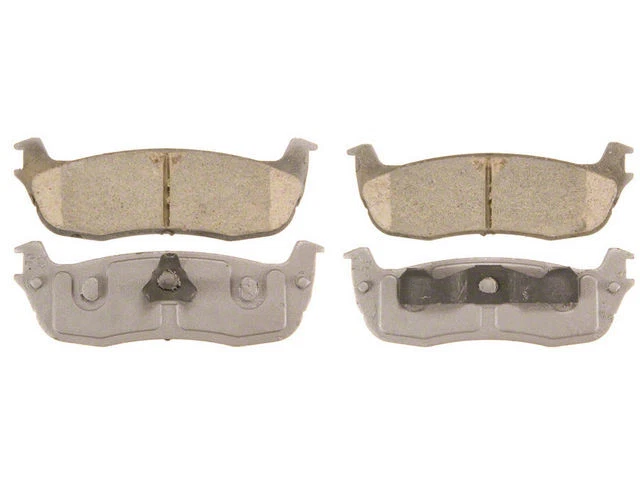 Rear Brake Pad Set For 1998-2002 Lincoln Navigator 1999 2000 2001 DV443CW - Image 1 of 1