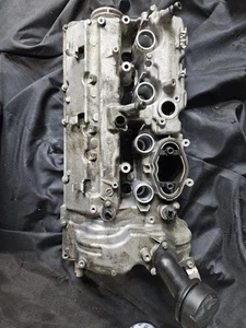 2013-2015 BMW 750LI 550I 650I- LEFT Engine Valve / Cylinder HEAD Cover 7629992 - Picture 1 of 11