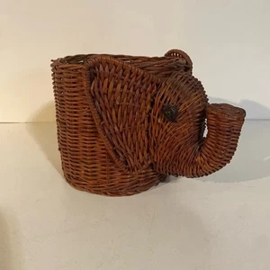 Portapiante vintage in vimini elefante rattan con rivestimento in plastica - Foto 1 di 11