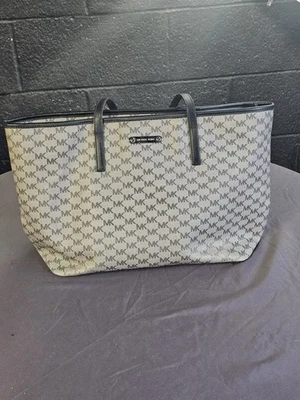 Bolso de Mano MICHAEL Michael Kors Emry Signature Lona NEGRO Gris Grande Superior con Cremallera  Foto 1 de 4