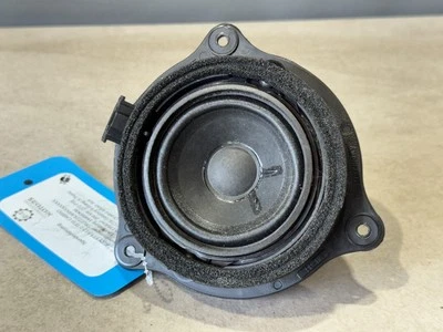 4F0035411E Haut-Parleur Bass Box BOSE Pour AUDI TT 8J TTS - Photo 1/4