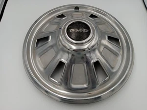 (1) 1967 Pontiac Firebird  Tempest Hubcap Nice OEM Used  Condition 14inch  - Picture 1 of 5