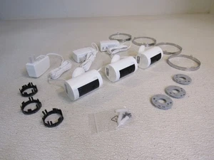 Lote de 3 cámaras interiores Ring Plug-In blanco/negro 75 pulgadas cable 7G-8SN1S9WEN - Imagen 1 de 10