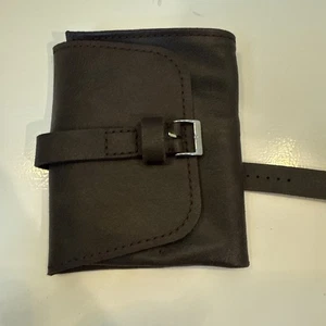 Caja enrollable de cuero con 4 correas de dos puntadas para reloj nueva - Imagen 1 de 5