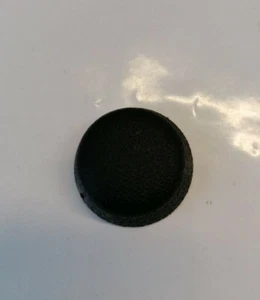 Orig. VW Abdeckkappe für Sicherheitsgurt vorne in satinschwarz, 81185784501C neu - Bild 1 von 5