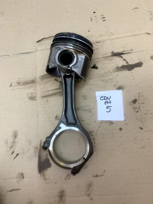 Audi A7 2011 3,0 V6 TDI Quattro CDU. Varilla de conexión/con y pistón 059198401H E Foto 1 de 4