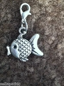 Goldfish Tropical FISH Anti Silver Alloy Charm Bookmark Bracelet Scrapbooking 1" - Picture 1 of 1