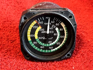 INSTRUMENT INC LIGHTED AIRSPEED INDICATOR P/N 409L-17 BEECHCRAFT P/N 58-380019-5 - Foto 1 di 6