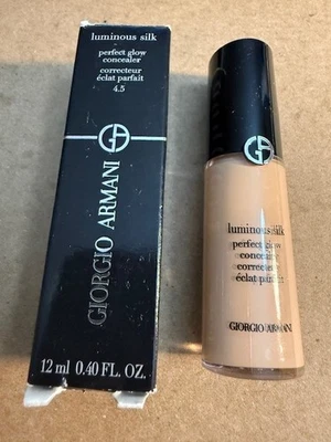 Giorgio Armani Luminous Silk PERFECT GLOW CONCEALER # 4.5  NIB Free Shipping - Image 1 of 3
