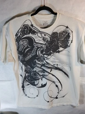 Camiseta Gráfica Vintage Y2K Chemistry Absolution Skull Preta Rosa Frente e Traseira - Imagem 1 de 4