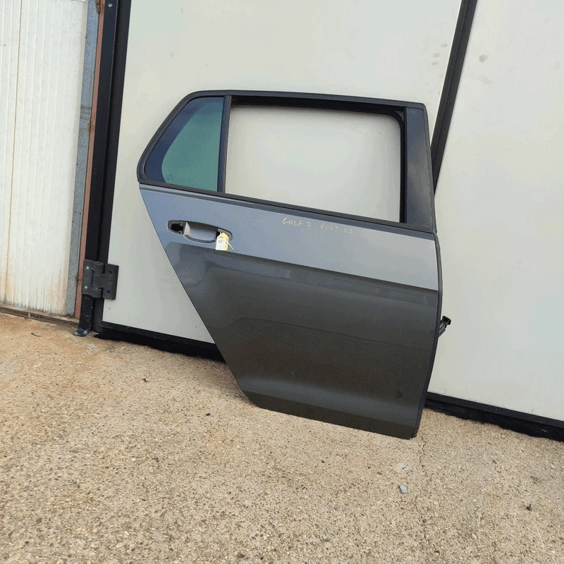 5G4833056AD Porta post. DX VOLKSWAGEN GOLF 1.2 TSI (81Kw) BM Tech. Ber - Immagine 1 di 3