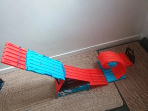 hot wheels race crate track raceway - Picture 1 of 6