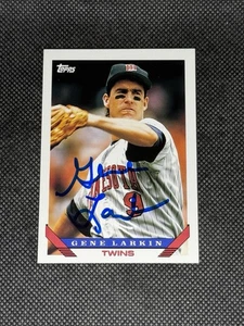 Gene Larkin Minnesota Twins 1993 Topps Signed Auto Card #61 ~ COA - Picture 1 of 3