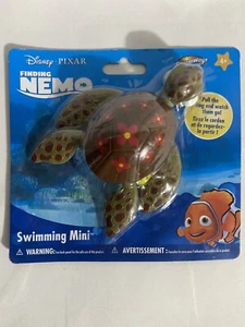 Swimways Disney Pixar Finding Nemo Swimming Mini Pool / Bath Toy, Squirt-Turtle - Picture 1 of 2