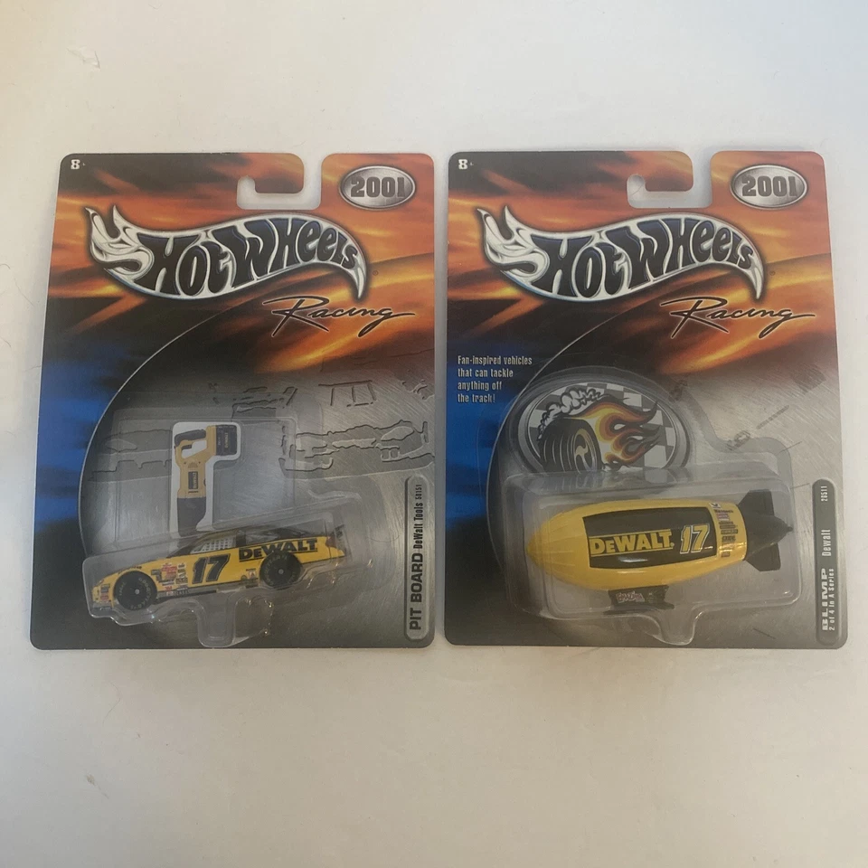 Hot Wheels 2001 Pit Board Series #45 Kyle Petty 1/11.5 Diecast Car