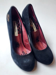 Vintage Ed Hardy Heels schwarz Wildleder / innen bedruckt Größe 7 - Bild 1 von 6