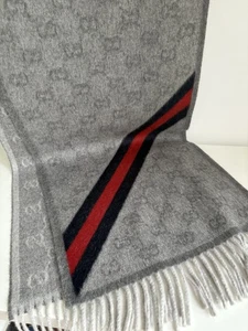Auténtica bufanda Gucci GG monograma gris a rayas lana angora - Imagen 1 de 14