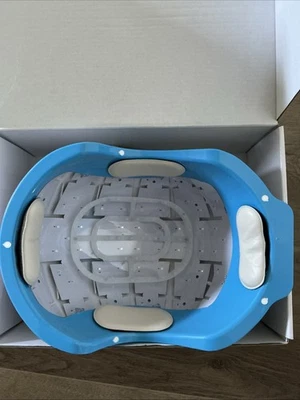 Máquina de belleza para el crecimiento del cabello Dispositivo para el crecimiento del cabello Terapia de luz roja. Nuevo Foto 1 de 4