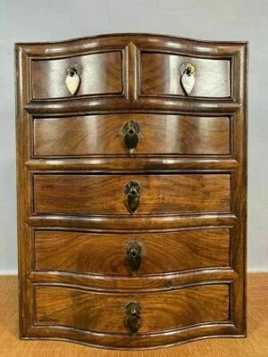 Exquisito gabinete chino de seis cubos de palo de rosa natural tallado a mano 23843 Foto 1 de 4