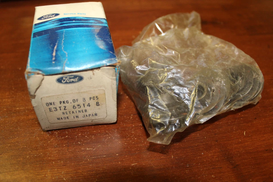 Nuevo OEM Ford E3TZ6514 1984-1994 F250 Válvula Resorte Retenedores 8 Piezas (422*) Foto 1 de 1