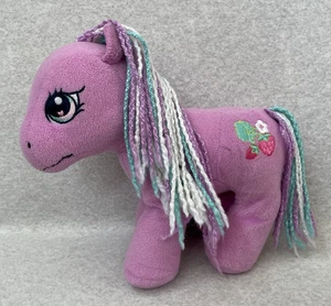 Sammlerstück Hasbro My Little Pony Erdbeere Überraschung Stofftier Plüschtier 9 Zoll - Bild 1 von 5