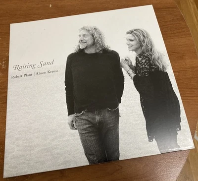 Raising Sand Robert Plant/ Alison Krauss 180GM RARE AUDIOPHILE DOUBLE LP NM! - Image 1 of 4
