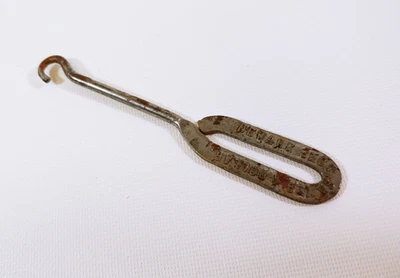 Antiguo 'Newark Zapato Ahorra un Dólar' Zapato/Gancho Botón Publicidad Premium  Foto 1 de 4