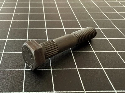 Husqvarna 154/254 Bar Stud NOS 505 22 09 00 Foto 1 de 4