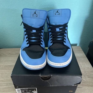Nike Air Jordan 1 Mid University Blue/ Black-White 46 - Bild 1 von 4