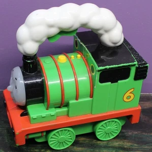Torcia motore Thomas The Train Percy Tank numero 6 verde luci e suoni - Foto 1 di 6