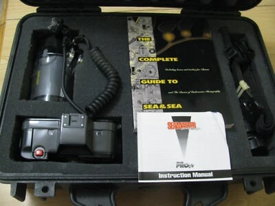 JUEGO DE CÁMARA SUBMARINA SEA & SEA SEA SEAMASTER PRO CON ESTUCHE FLASH ESTROBOSCÓPICO NUEVO REDUCIDO Foto 1 de 4