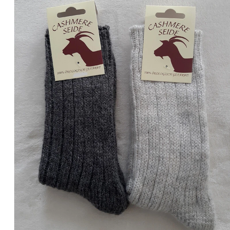 2 Pares De Calcetines De Lana De Cachemira Y Seda Gris Plateado Y Gris Oscuro - Imagen 1 de 2