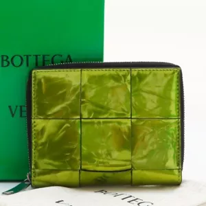 BOTTEGA VENETA Metallized Crinkle Leather Zip Fold Wallet - Bild 1 von 12