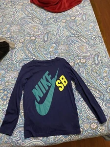 Size 12-13 Nike SB Blue Long Sleeve Shirt Skateboard - Picture 1 of 1