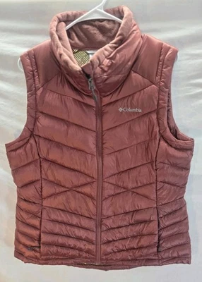 Columbia Women Size XL Pink OMNI HEAT INFINITY Puffer Vest - Image 1 of 4