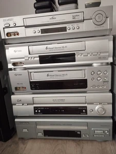 VIDEOREGISTRATORE MULTIMARCA LG PHILIPS SAMSUNG AIWA - Foto 1 di 2