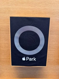 Apple Park Visitor Center Rings Infinity Loop Exclusive T shirt Large Black - Picture 1 of 4